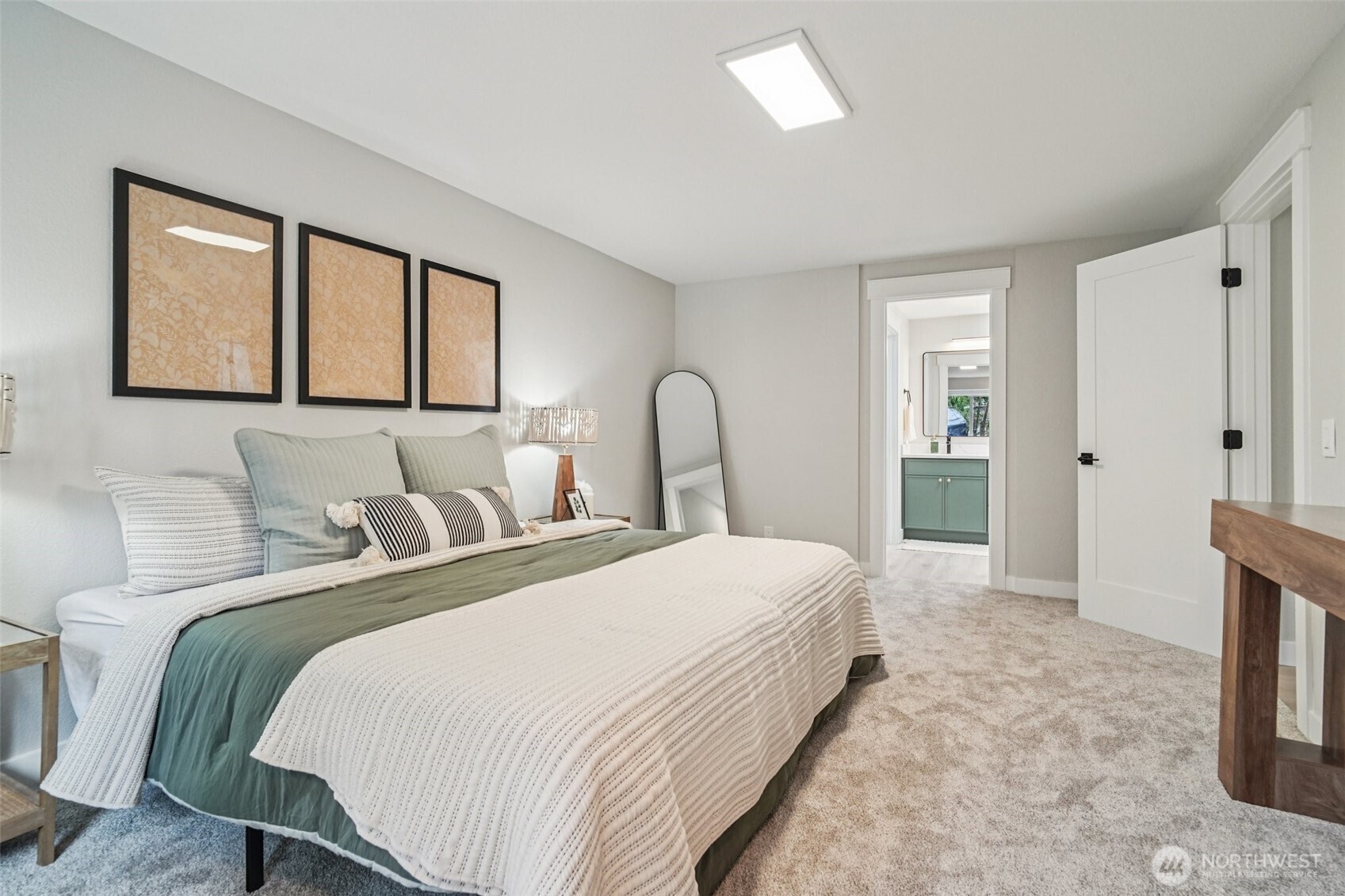 21620 84th Place W, Edmonds, WA 98026