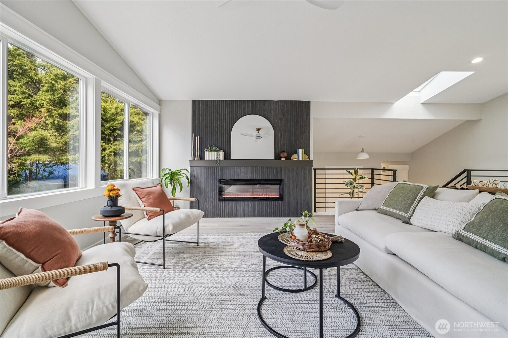 21620 84th Place W, Edmonds, WA 98026