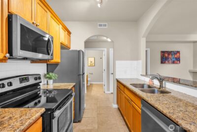 2420 Grand Avenue #301, Everett, WA 98201 - Photo 14