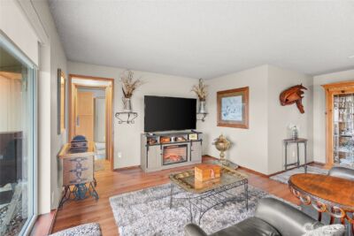 1301 S Third Avenue #15D, Sequim, WA 98382 - Photo 9