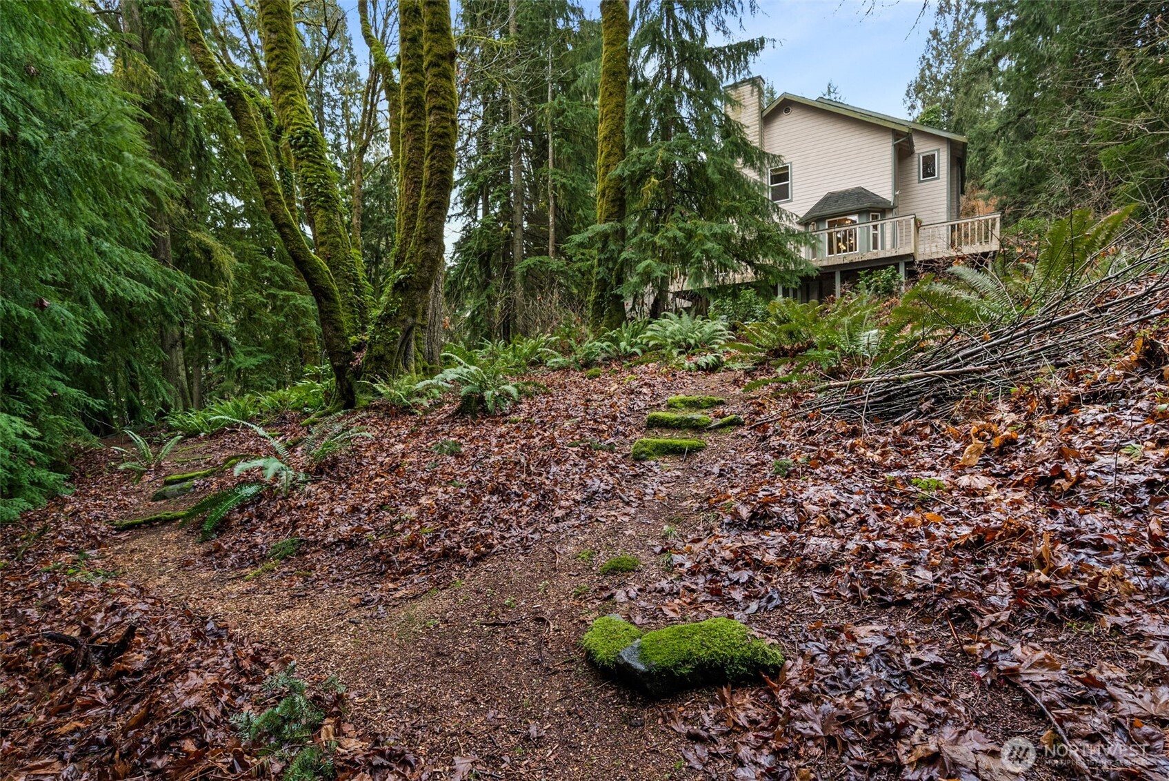 710 Z Street Se , Tumwater, WA 98501