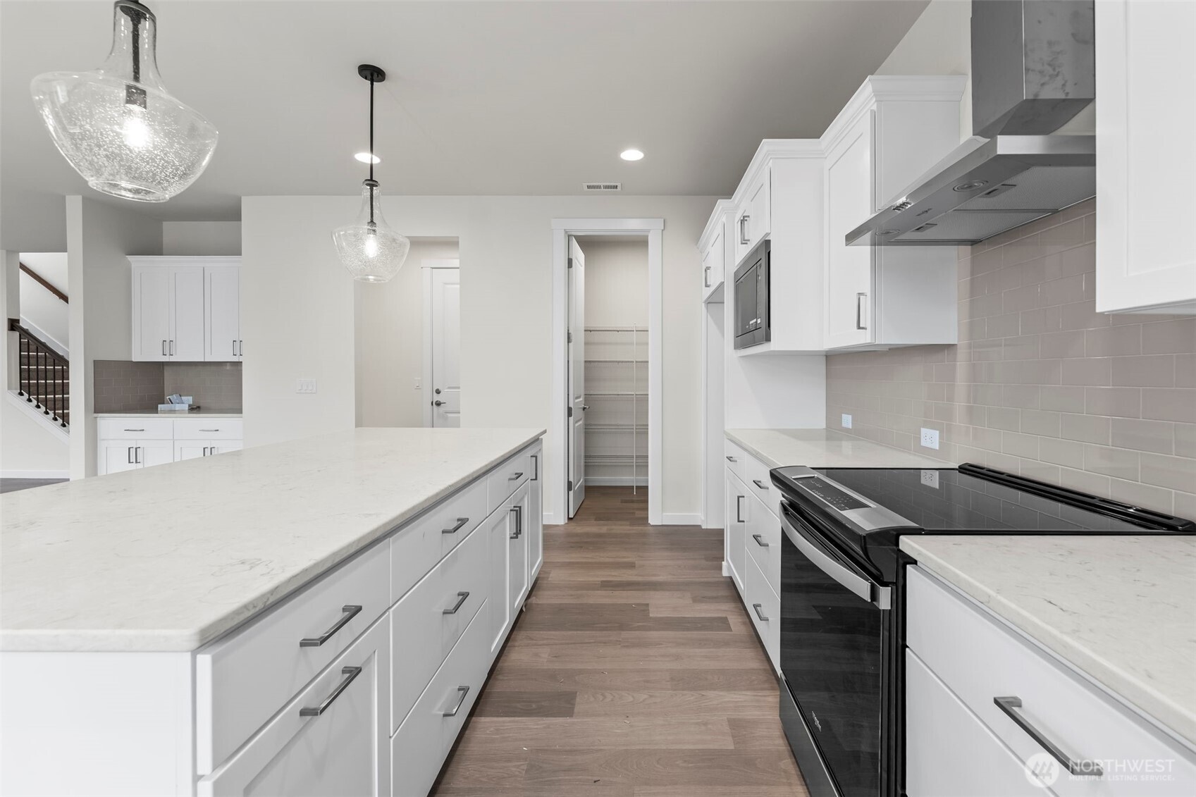 3189 Roosevelt Avenue , Enumclaw, WA 98022