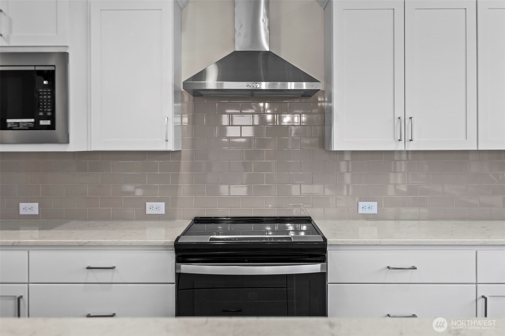 3189 Roosevelt Avenue , Enumclaw, WA 98022