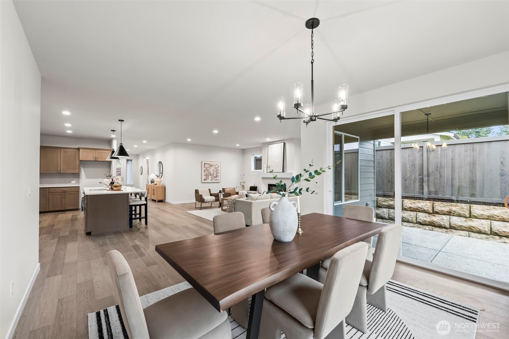 1595 Lockridge Loop E, Enumclaw, WA 98022