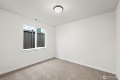 1595 Lockridge Loop E, Enumclaw, WA 98022 - Photo 31