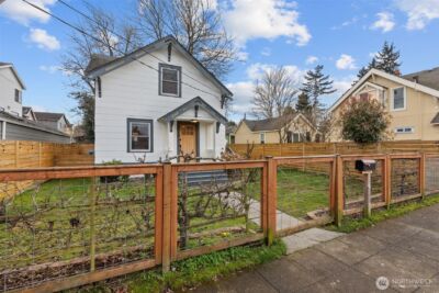 3915 SW Hinds Street , Seattle, WA 98116 - Photo 40