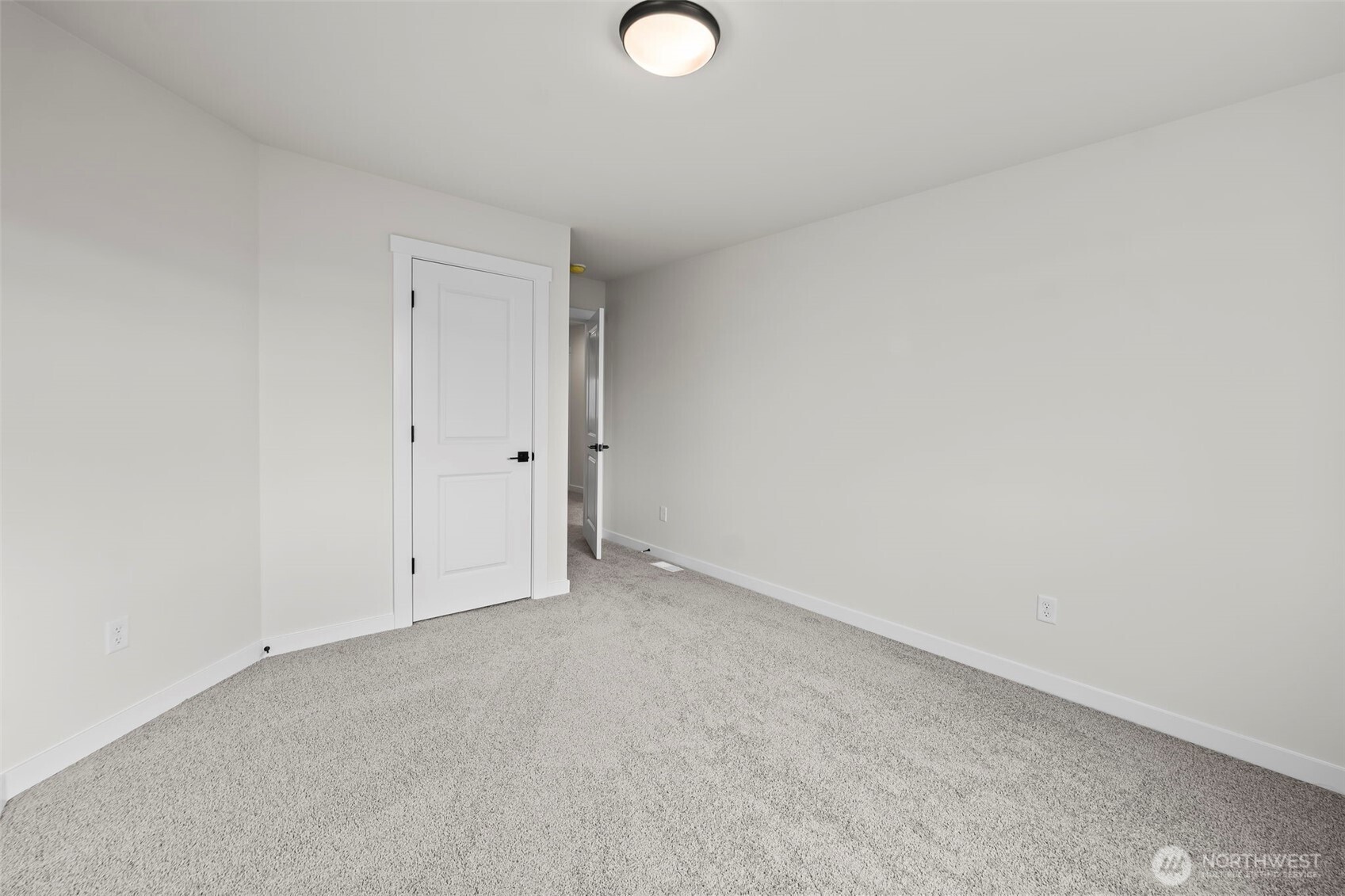 3183 Roosevelt Avenue , Enumclaw, WA 98022