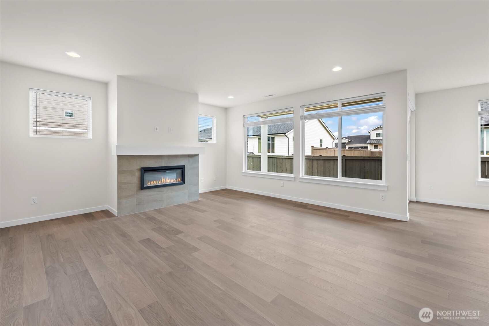 3183 Roosevelt Avenue , Enumclaw, WA 98022