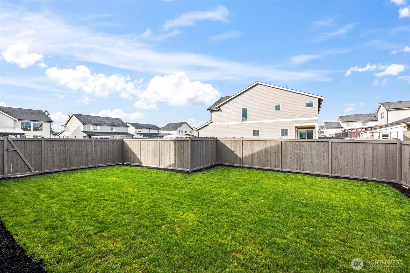 3183 Roosevelt Avenue , Enumclaw, WA 98022