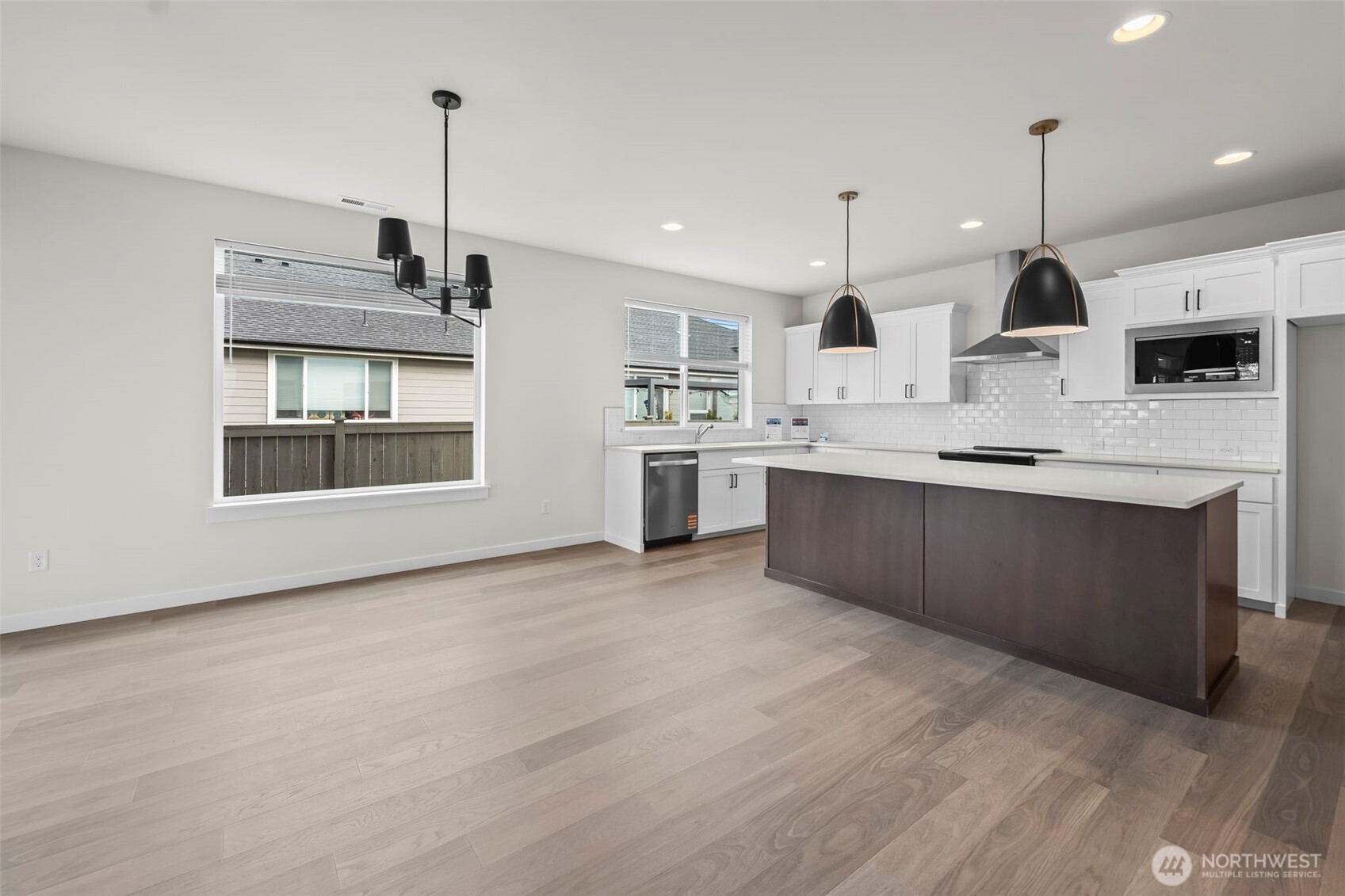 3183 Roosevelt Avenue , Enumclaw, WA 98022