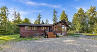 4104 Loomis Trail Road , Blaine, WA 98230