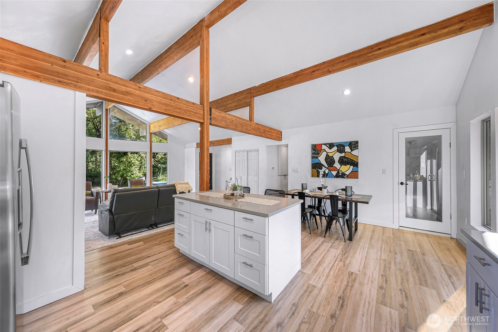 4104 Loomis Trail Road , Blaine, WA 98230