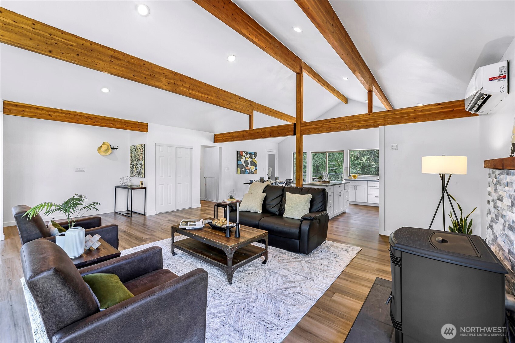 4104 Loomis Trail Road , Blaine, WA 98230