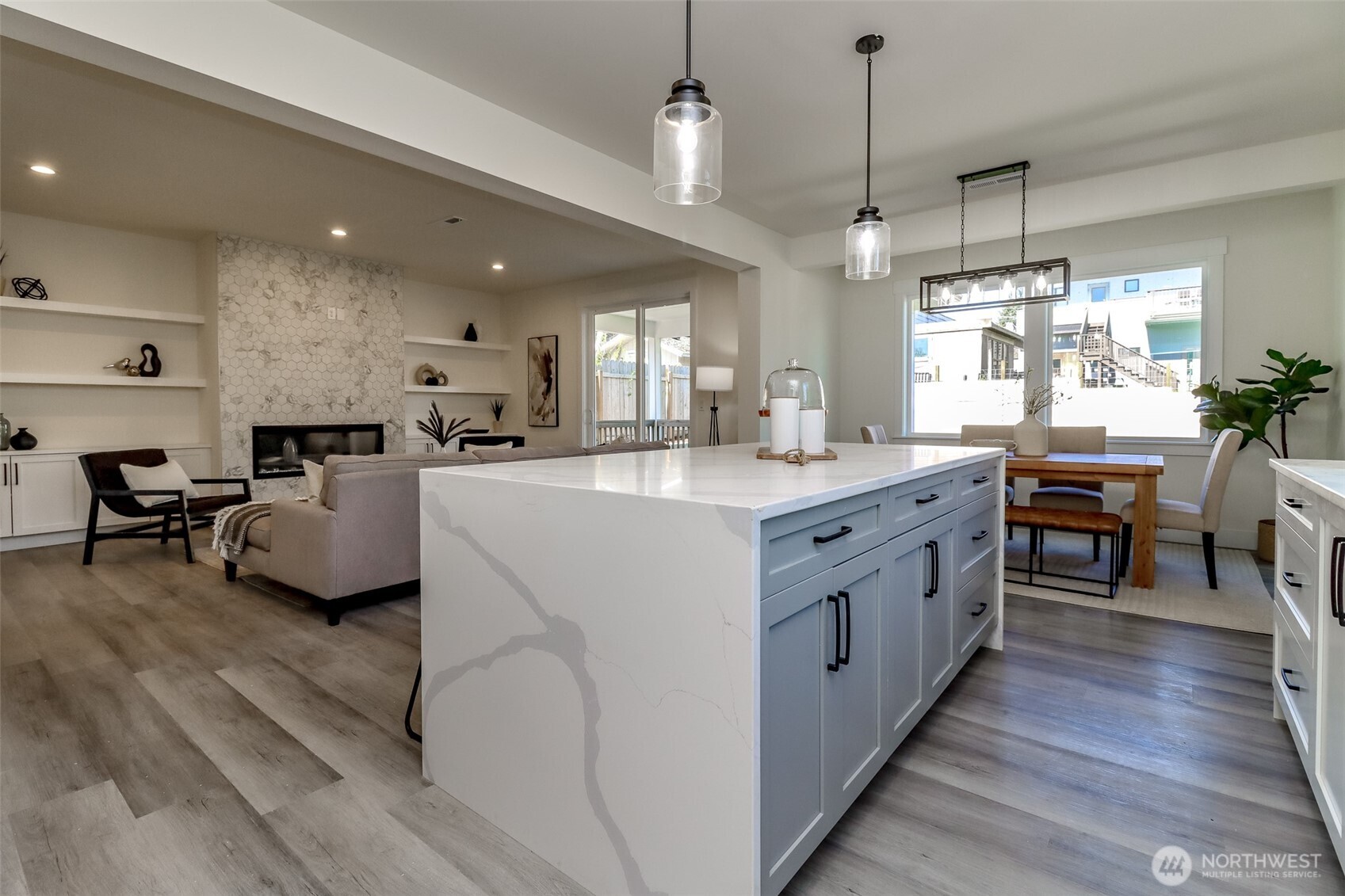 124 S 108th Place , Seattle, WA 98168