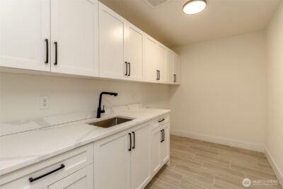 124 S 108th Place , Seattle, WA 98168 - Photo 20