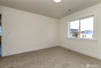 124 S 108th Place , Seattle, WA 98168 - Photo 32