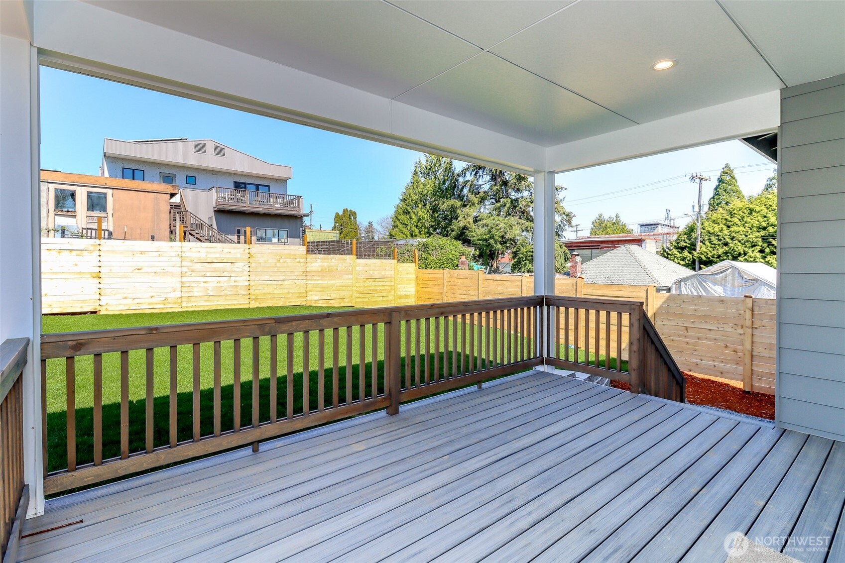 124 S 108th Place , Seattle, WA 98168