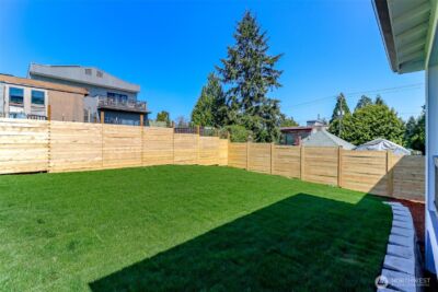 124 S 108th Place , Seattle, WA 98168 - Photo 38