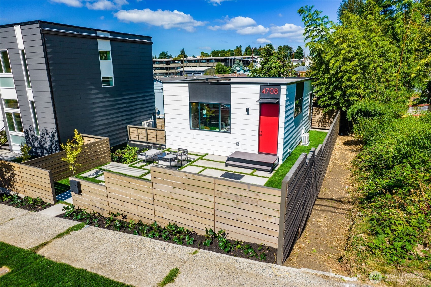 4708 S Morgan Street , Seattle, WA 98118