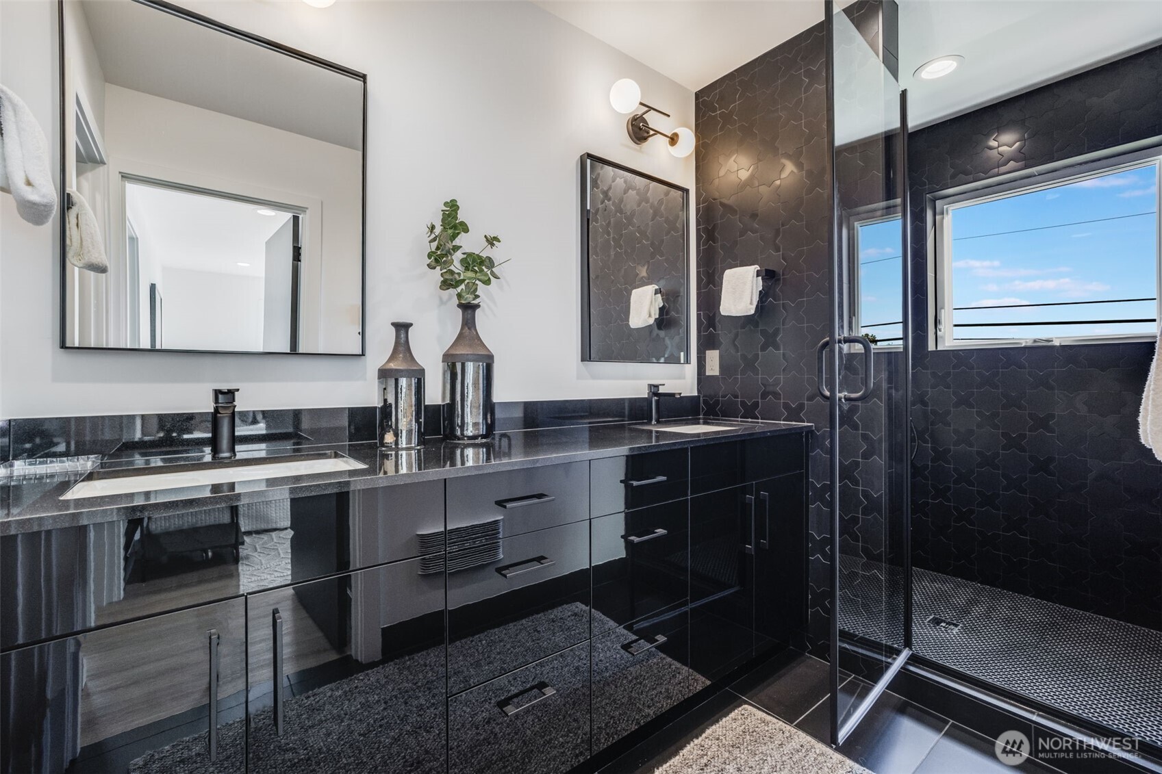 6356 47th Avenue S, Seattle, WA 98118