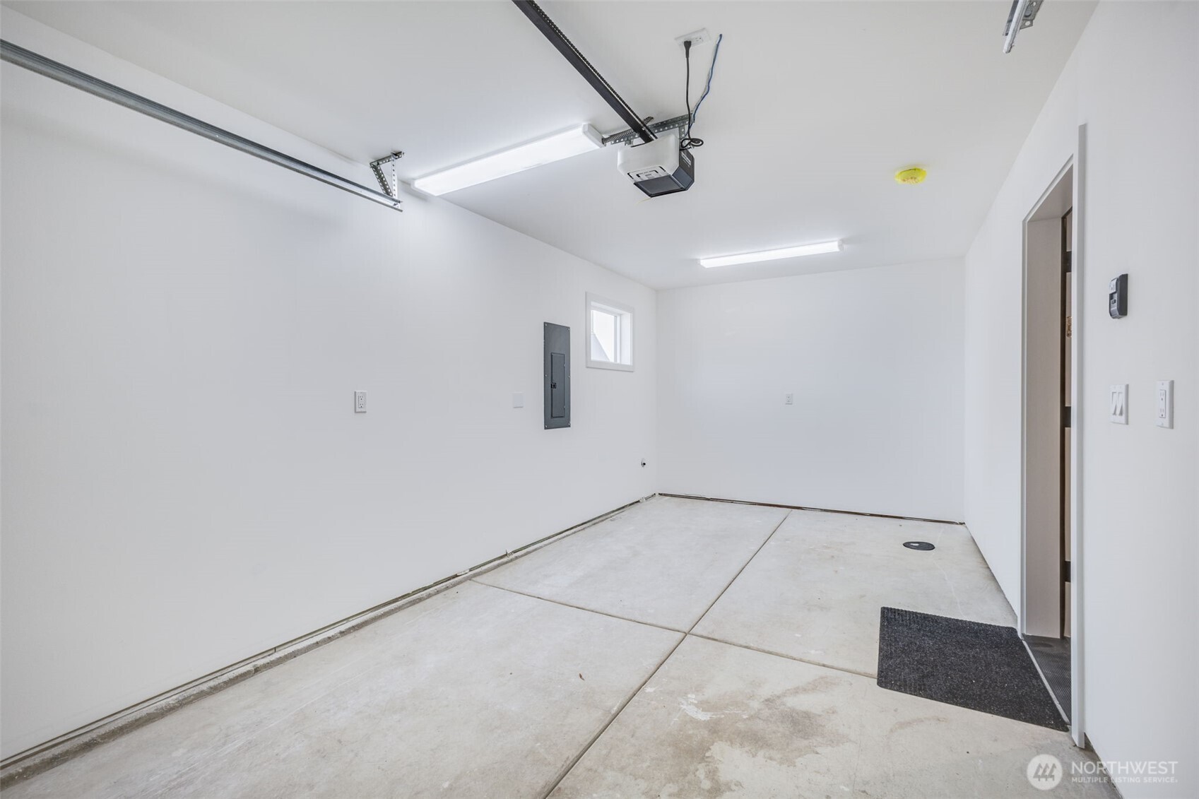 6356 47th Avenue S, Seattle, WA 98118