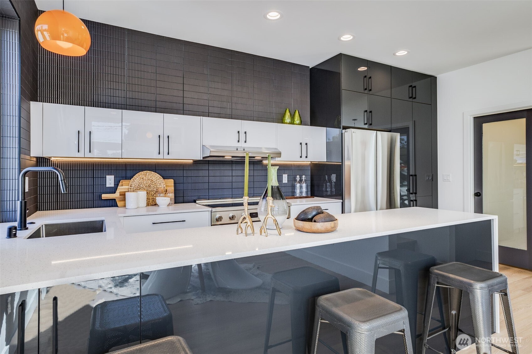 6356 47th Avenue S, Seattle, WA 98118