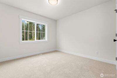 1617 Lockridge Loop E, Enumclaw, WA 98022 - Photo 33