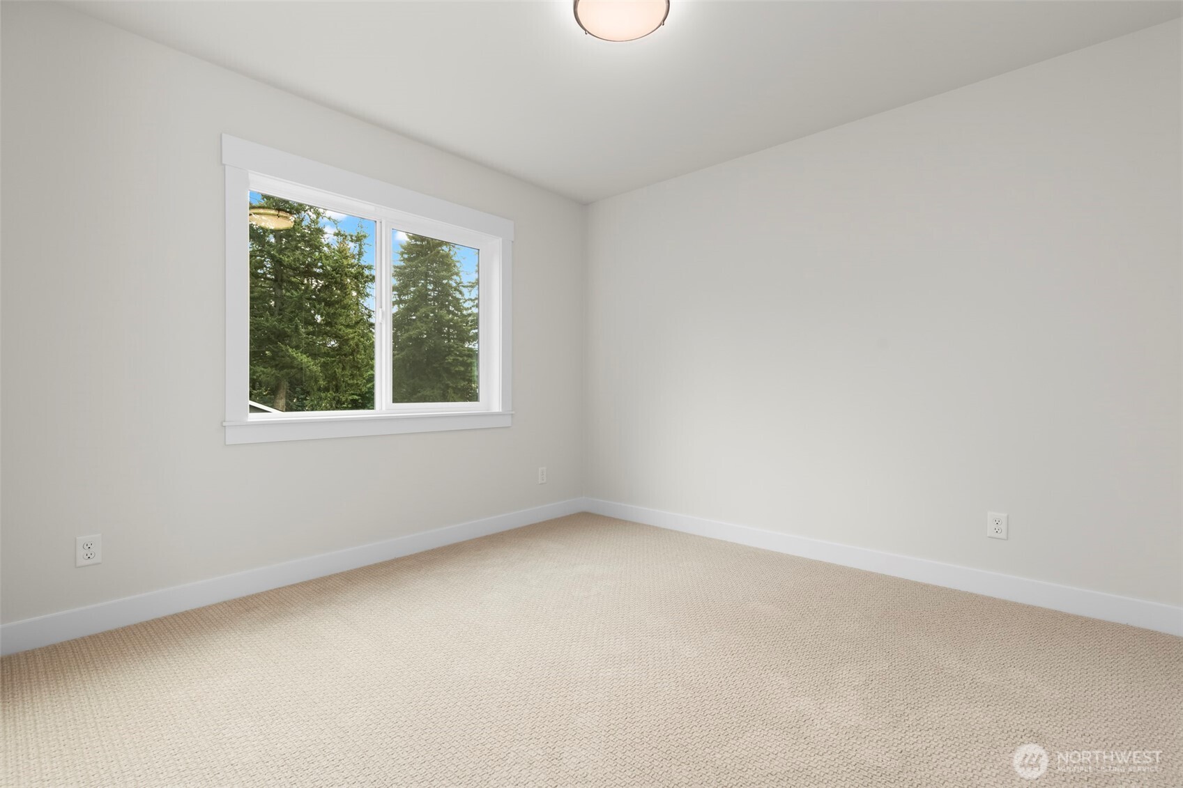 1617 Lockridge Loop E, Enumclaw, WA 98022