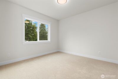 1617 Lockridge Loop E, Enumclaw, WA 98022 - Photo 34