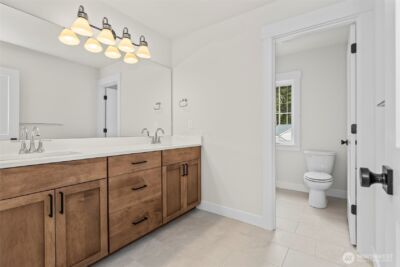 1617 Lockridge Loop E, Enumclaw, WA 98022 - Photo 35