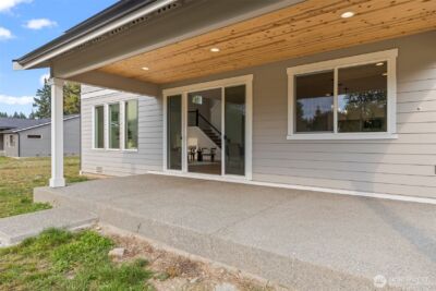 1617 Lockridge Loop E, Enumclaw, WA 98022 - Photo 37