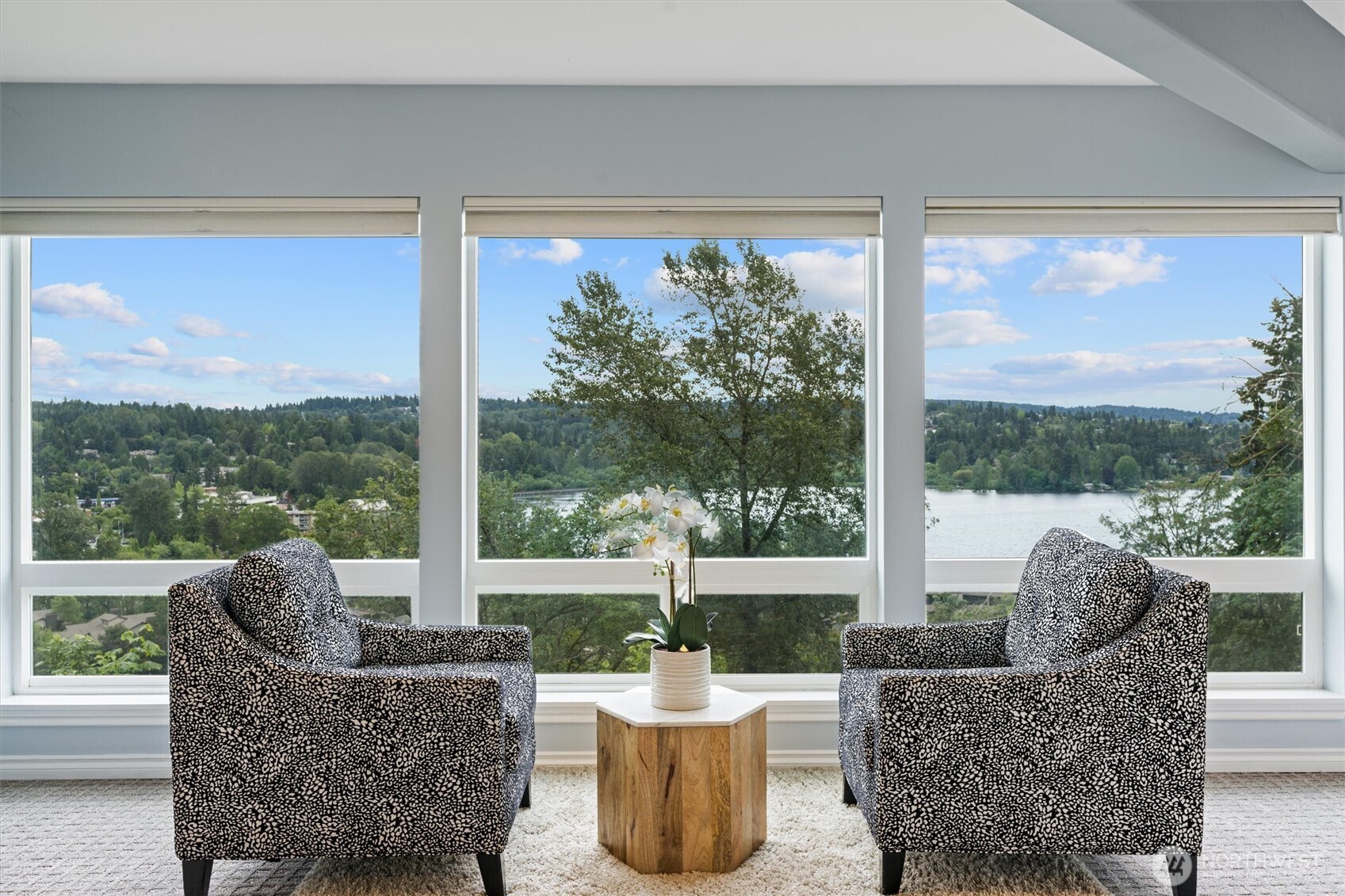 11800 90th Avenue NE, Kirkland, WA 98034