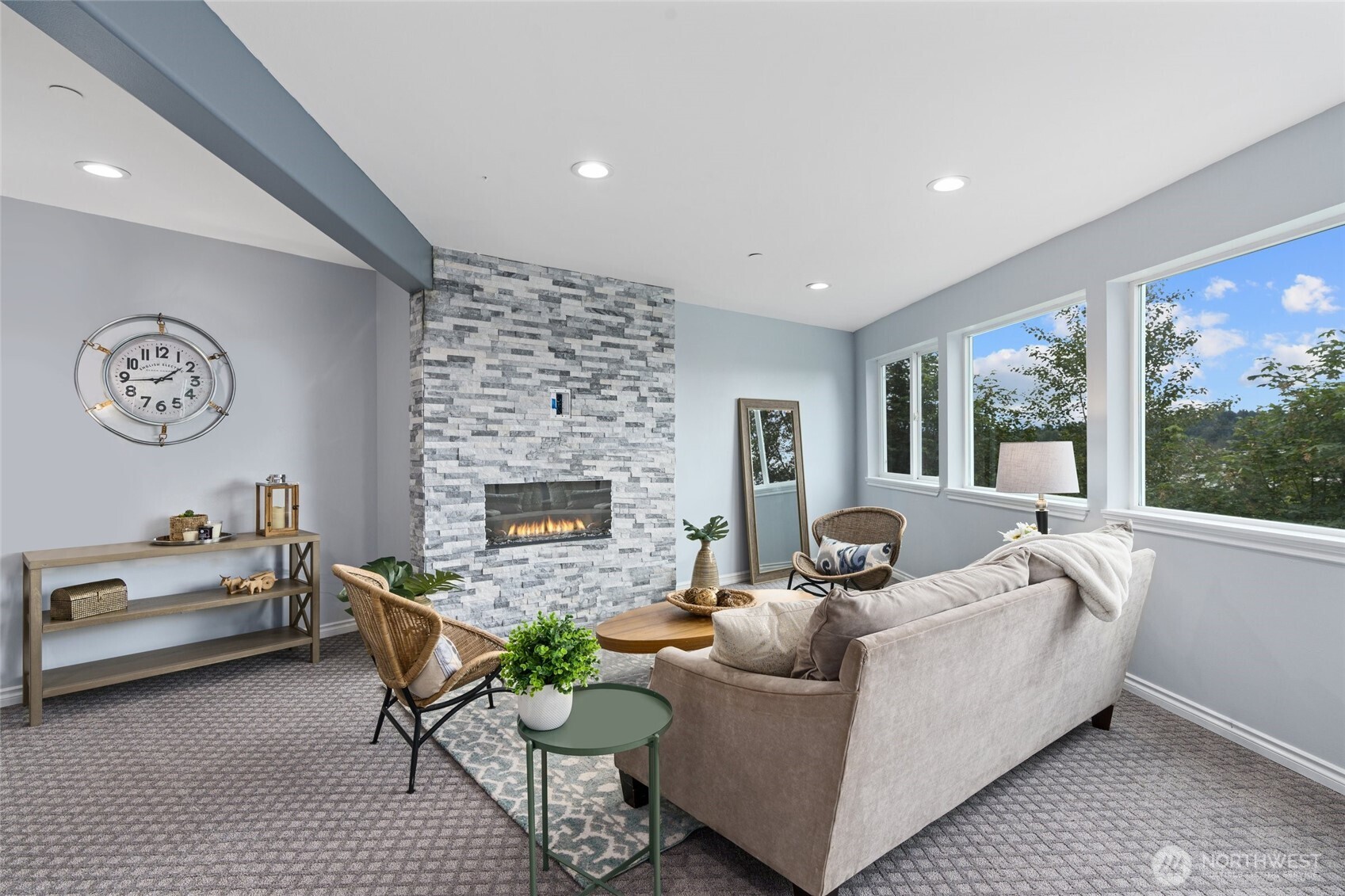 11800 90th Avenue NE, Kirkland, WA 98034