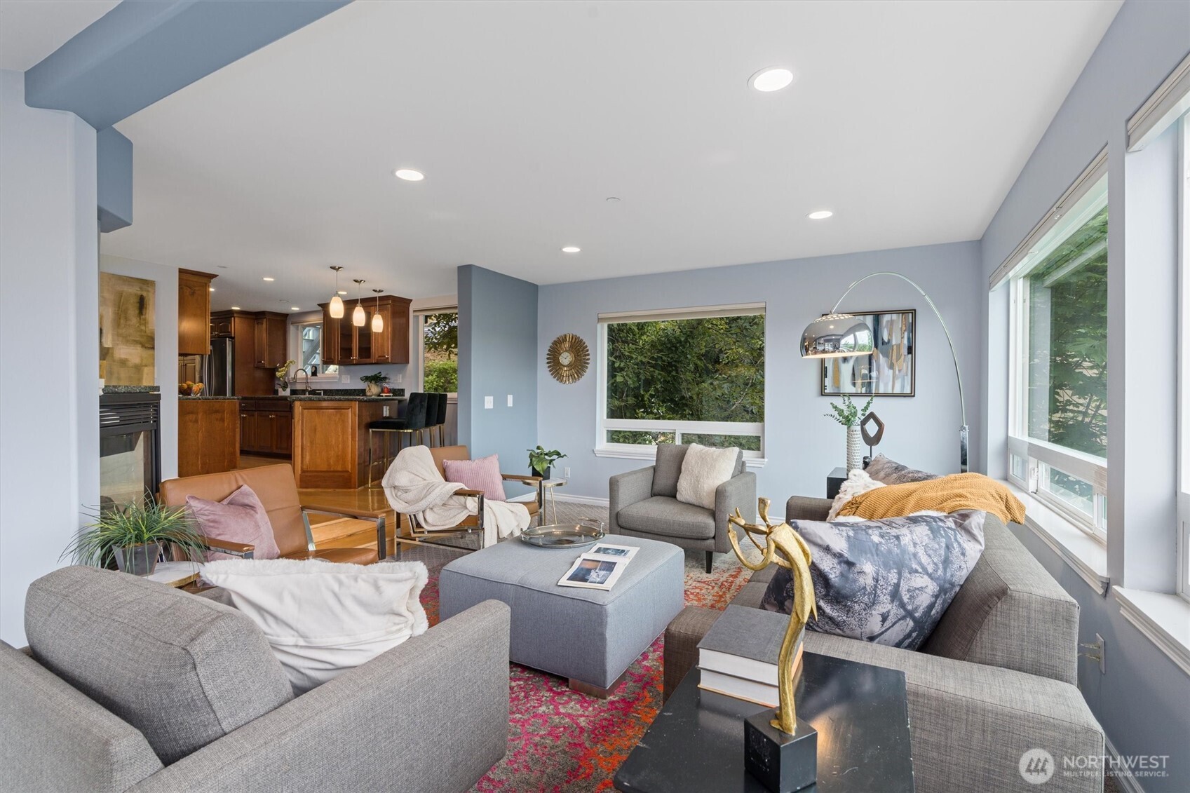 11800 90th Avenue NE, Kirkland, WA 98034