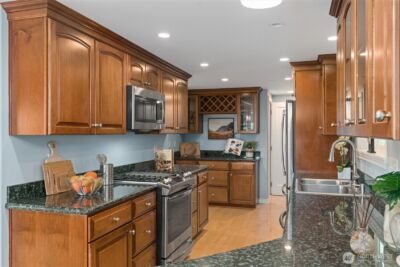 11800 90th Avenue NE, Kirkland, WA 98034 - Photo 9