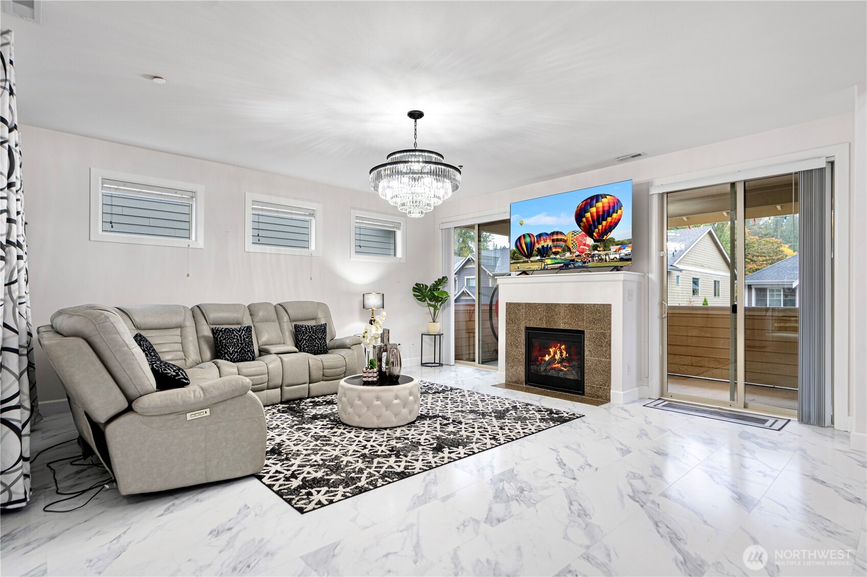 20042 94th Avenue NE, Bothell, WA 98011