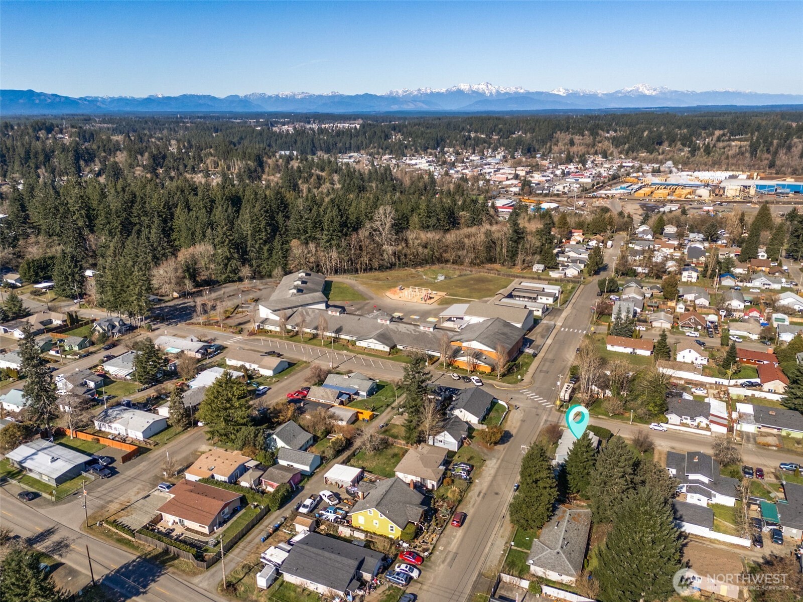 405 E Bellevue Avenue , Shelton, WA 98584