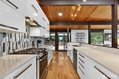 18600 4th Avenue SW, Normandy Park, WA 98166 - Photo 13