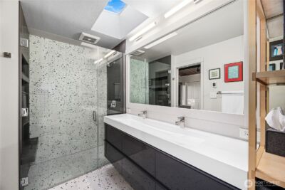 18600 4th Avenue SW, Normandy Park, WA 98166 - Photo 17