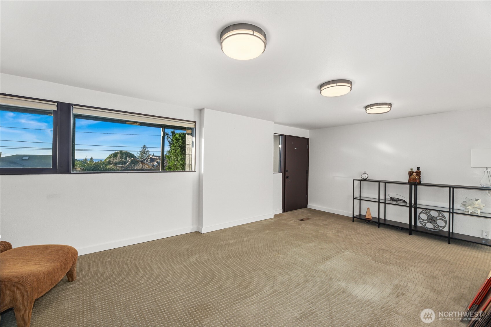 18600 4th Avenue SW, Normandy Park, WA 98166