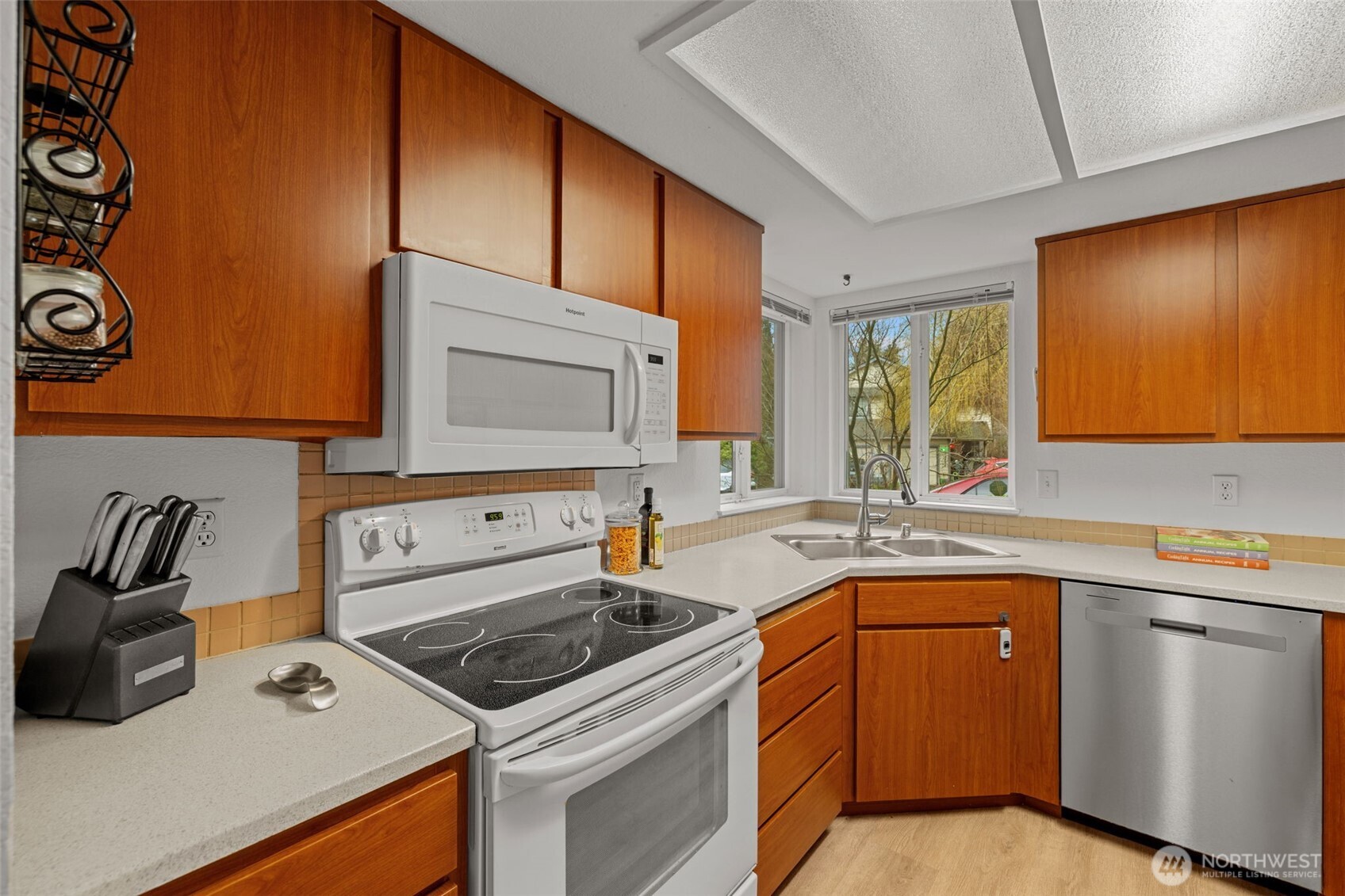 18429 20th Drive SE, Bothell, WA 98012