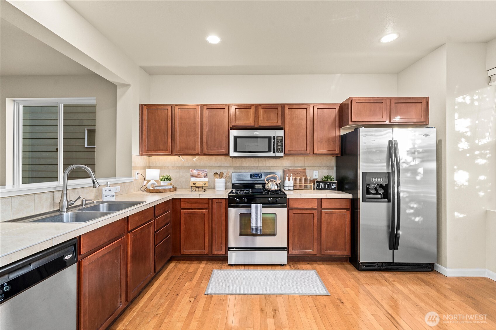 1167 32nd Place NE, Auburn, WA 98002