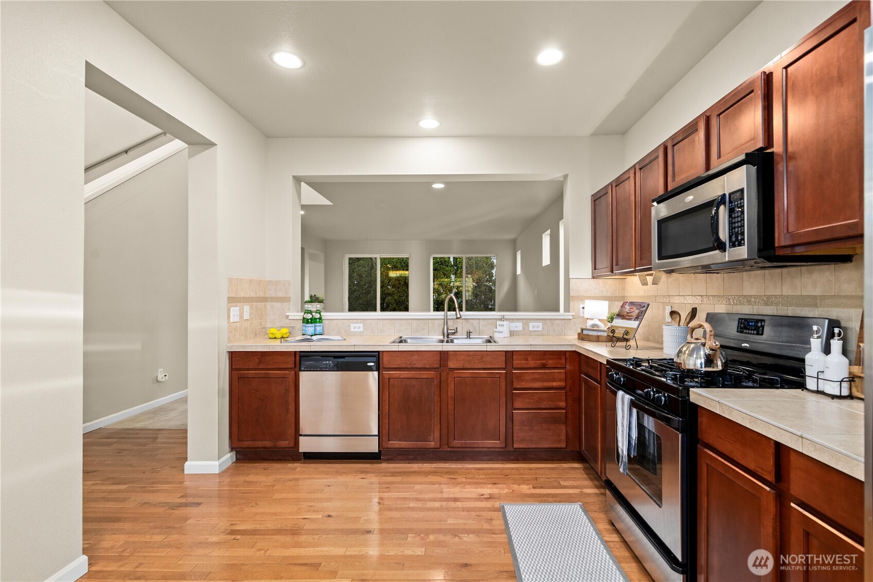 1167 32nd Place NE, Auburn, WA 98002