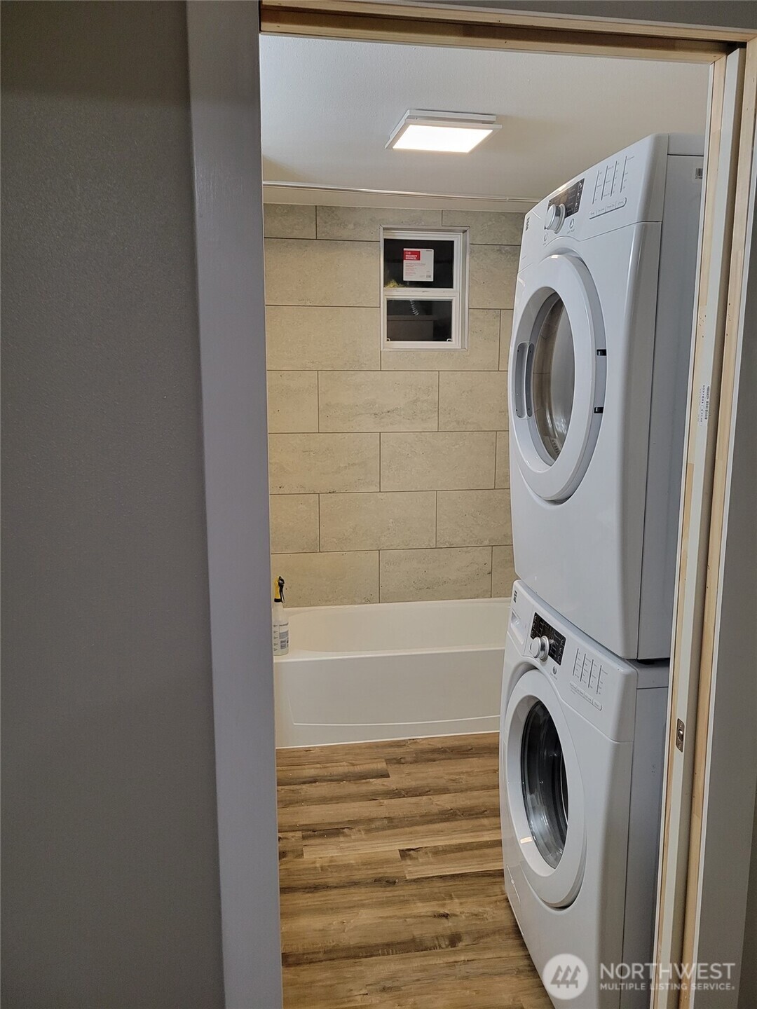 28921 S 28th Place , Federal Way, WA 98003