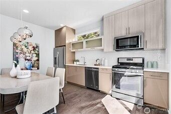 732 26th Avenue S #B, Seattle, WA 98144 - Photo 4