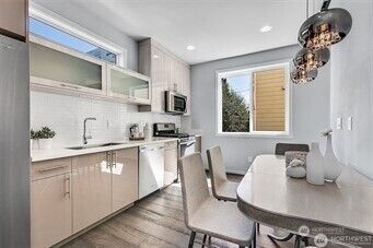 732 26th Avenue S #B, Seattle, WA 98144 - Photo 5