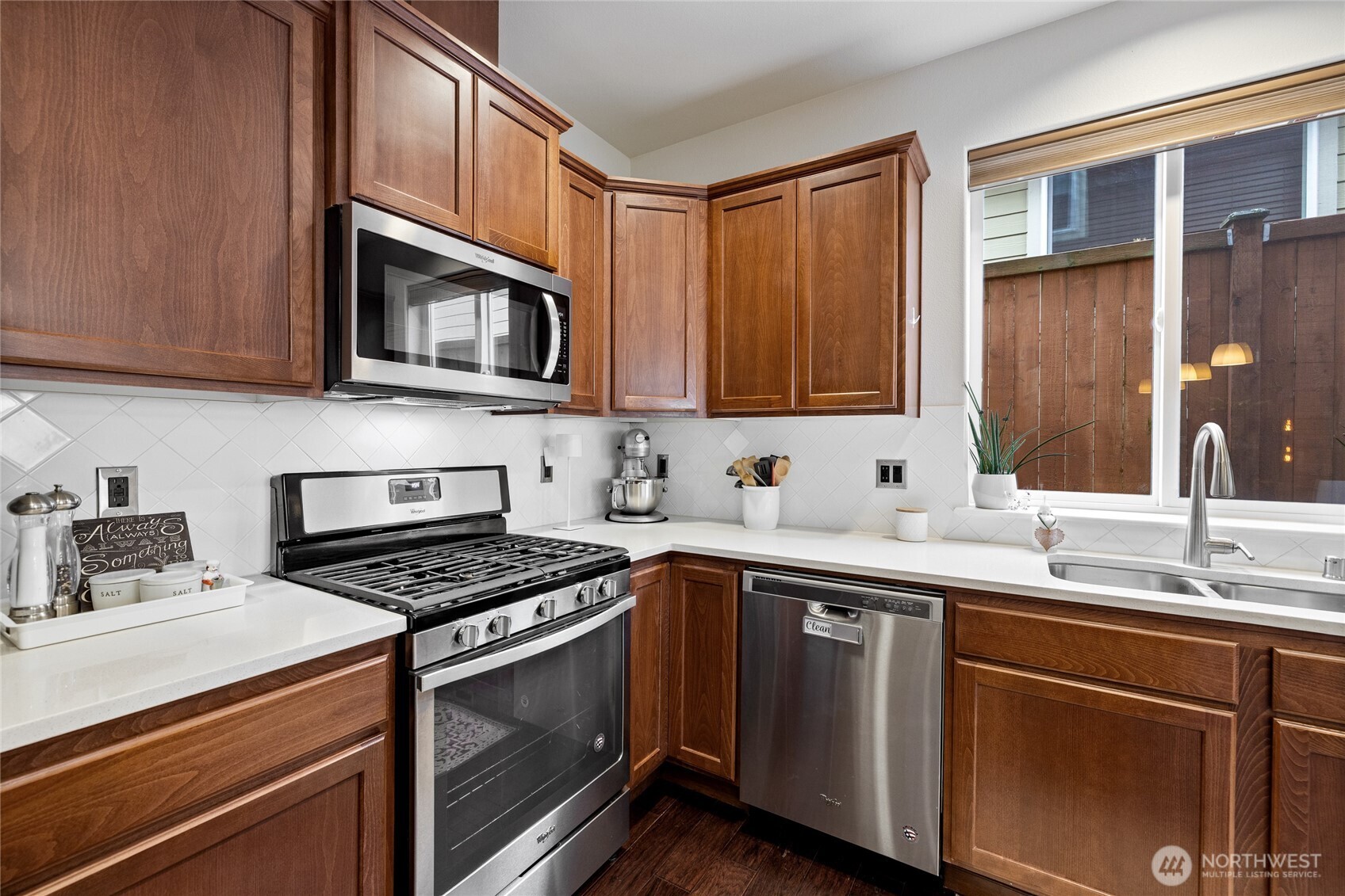 736 Mandee Street SE, Lacey, WA 98513