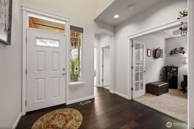 736 Mandee Street SE, Lacey, WA 98513 - Photo 2