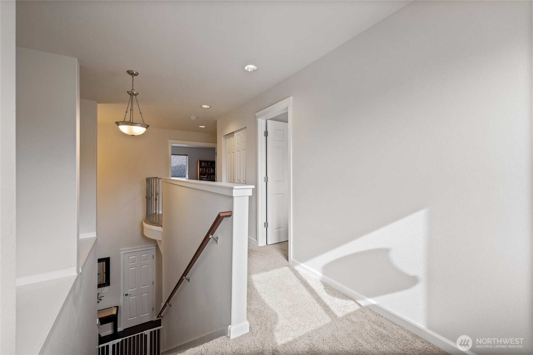 736 Mandee Street SE, Lacey, WA 98513