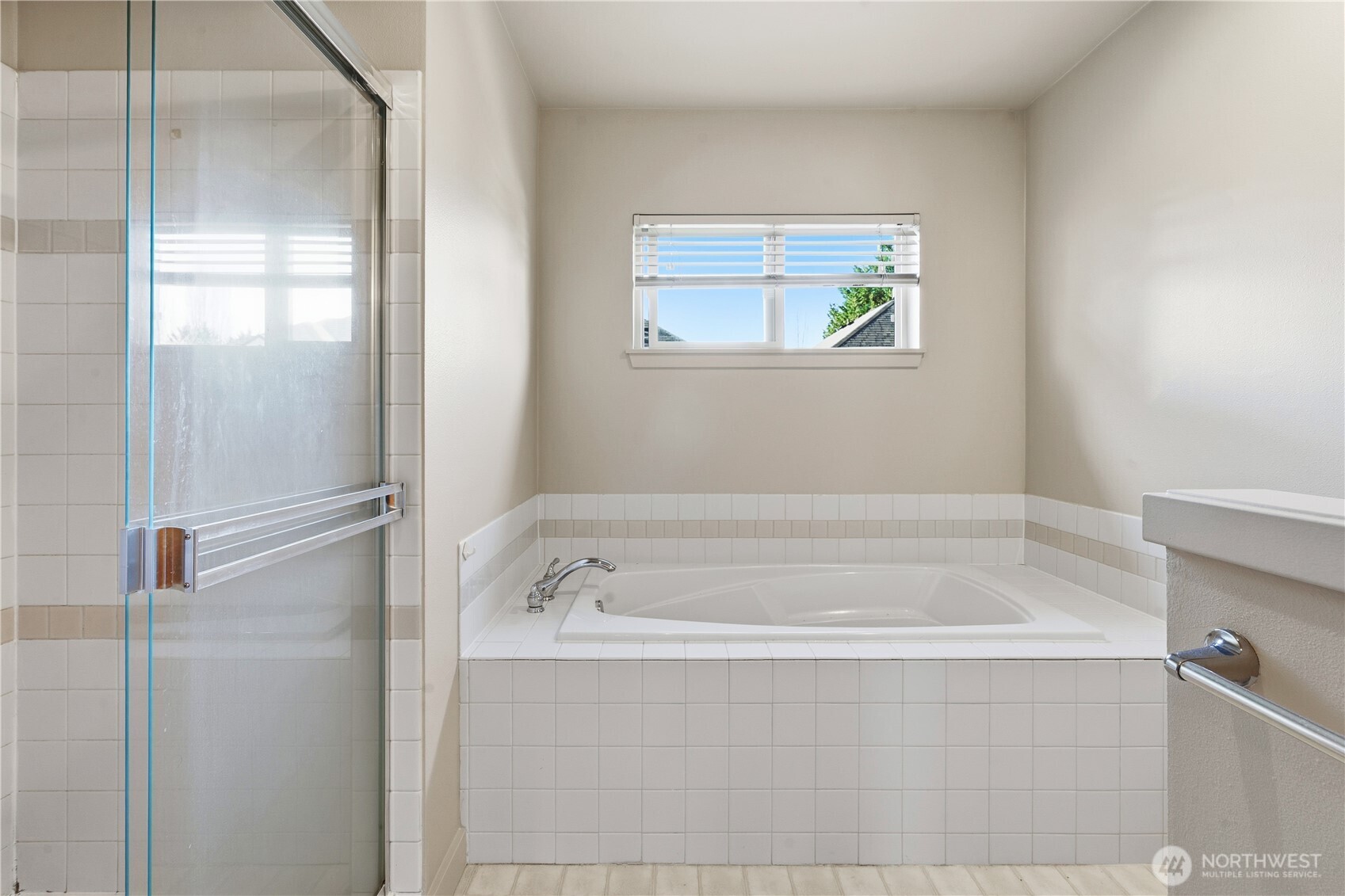 15743 NE 95th Way #53, Redmond, WA 98052